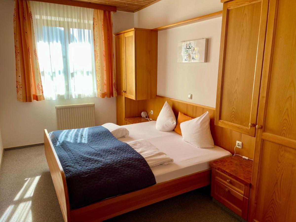 Pension Thermenland Fürstenfeld Esterno foto
