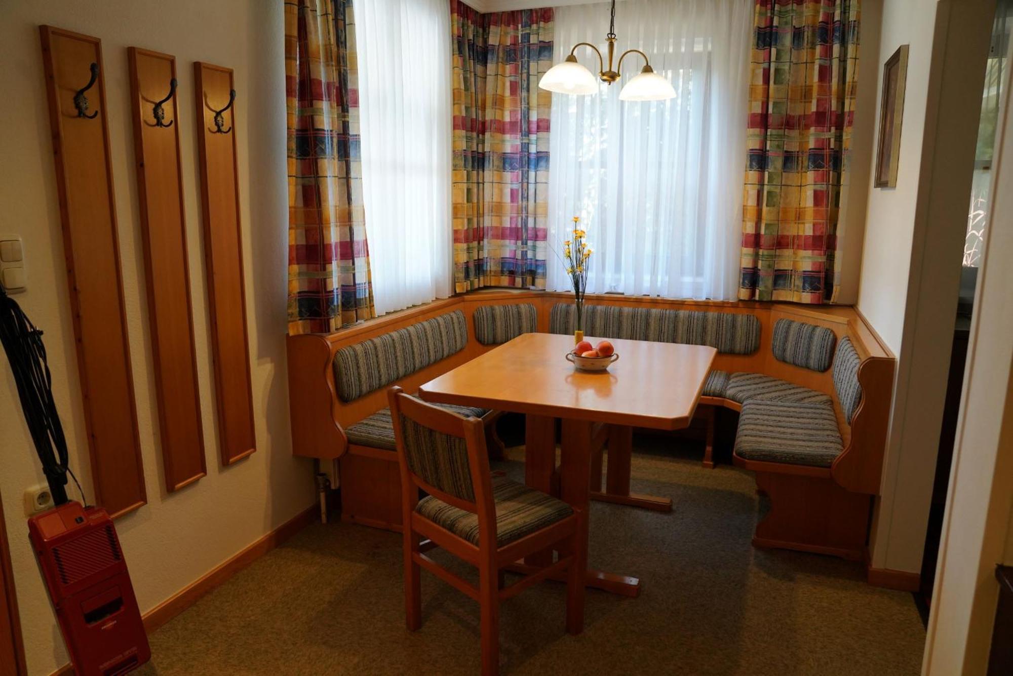Pension Thermenland Fürstenfeld Esterno foto